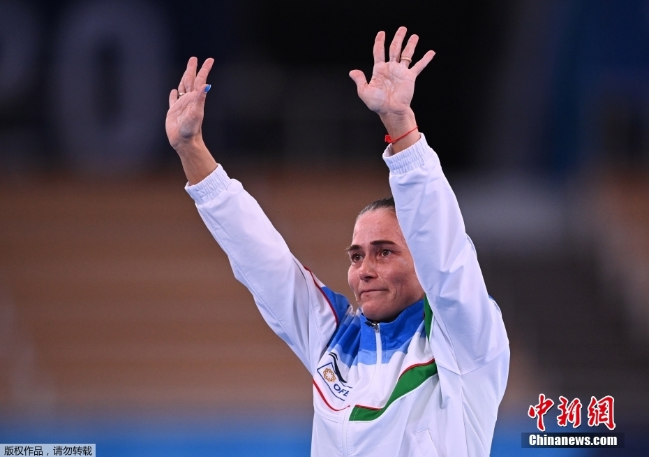 47岁丘索维金娜巴库站摘银 连续三站斩获奖牌备