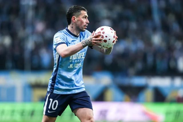 大连英博主场力克海港终结跨赛季9场不胜