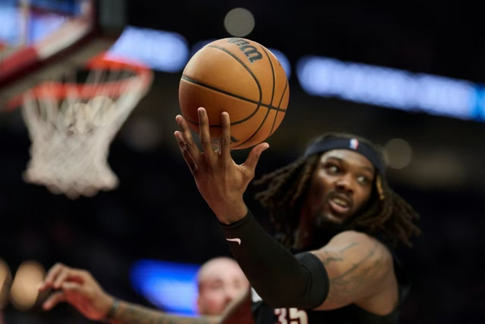 伦纳德连续20+难阻快船失利，开拓者多点开花狂